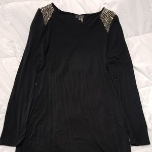 Vince Camuto Dresses - Vince Camuto Studded Shoulder Dress Vince Camuto Dresses - Vince Camuto Studded Shoulder Dress